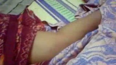 Sleepingsextamil - Son Seduce Mom Sleeping Sex Tamil Dubbed porn
