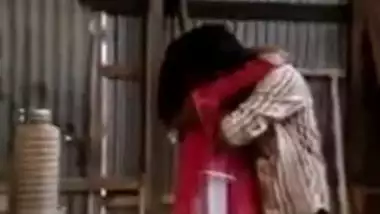 mms of Bangladeshi village girl outdoor romance with lover