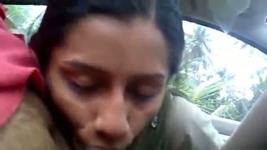 Indian aunty freesex mms hot car blowjob session