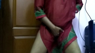380px x 214px - Indian Aunty Saree Sex With Uncle Exposed Mms - XXX Indian Films