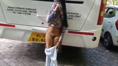 380px x 214px - Hot Mallu Girl Removing Panty On Road - XXX Indian Films