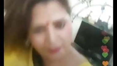 380px x 214px - Xx Video By Sapna Choudhary Versus Shahrukh Khan porn