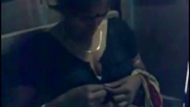 Indian Village Bhabhi Giving Hot Blowjob Session To Her Secret Lover