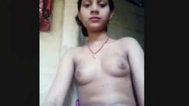 Unsatisfied village teen Bhabhi self masturbating videos for devar part 5