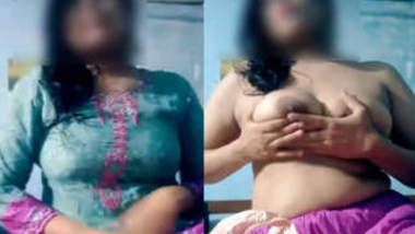 Nepali girl showing boobs photo