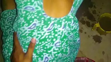 Horny devar bangs his bhabhi?s cunt in the Bangladeshi sex