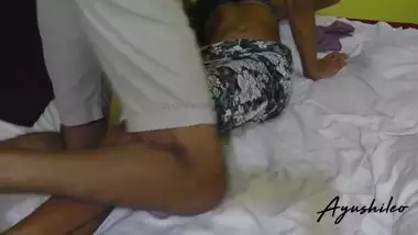 sri lankan school girl doggy style ?????? ?????...