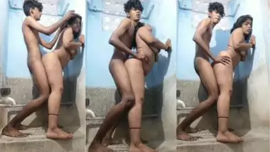 Skinny guy drills a chubby girl?s pussy in a desi sex video