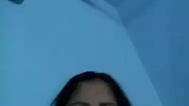 Pakistani Desi XXX whore rides her neighbour?s cock with her hungry cunt XXX