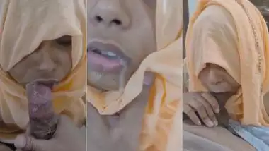 Karachi lady?s Pakistani blowjob and cum swallowing