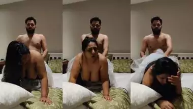 Hardcore desi chudai of a milf in the doggy style