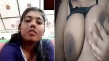 Tight ass girlfriend nude big boobs showing viral MMS