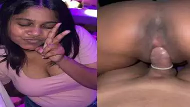 Girlfriend riding condom dick of boyfriend viral MMS